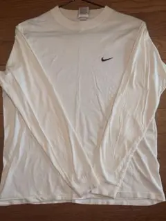 Nike ホワイト 長袖カットソー BOYS 160(L)