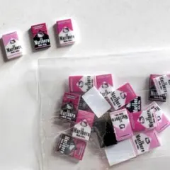 キティちゃんタバコネイルパーツ20個
