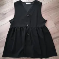 フリル付きベスト♡レディースＭ