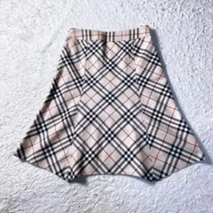 バーバリーロンドンフレアスカート ひざ丈ノバチェックウール 38（M）