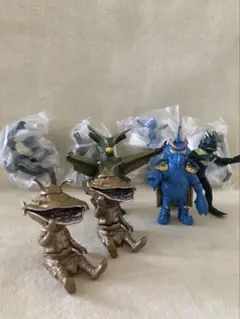 HG ウルトラマンタロウ (ウルトラの国大爆発編）4/6種　9体セット