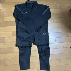 Nike ブラック長袖ジップアップセット