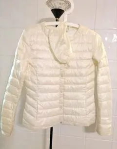 UNIQLO　ウルトラライトノーカラーダウンジャケットМ