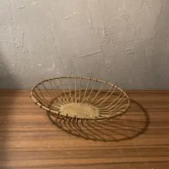 ヴィンテージ ワイヤーバスケット ブロンズ インテリア 骨董品のサムネイル