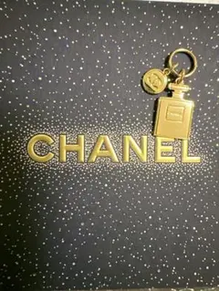 2025年最新】chanelホリデーチャームの人気アイテム - メルカリ