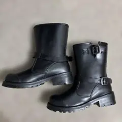 Item thumbnail for item f12f7a8a-2c2e-4e46-b78a-7181ba1b9b5d