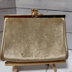 ゴールド ベロア クラッチバッグ