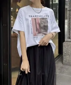 DOUDOU ワイド フォトプリント Tシャツのサムネイル