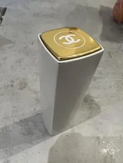 ココマドモアゼル　ツィスト&スプレイ　ケース　シャネル