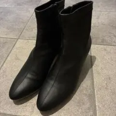 ロペピクニック　未使用に近い　ショートブーツ　24.5cm ブラック　黒のサムネイル
