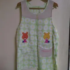 保育士さん必見⋮tiny twin bears 花柄エプロン