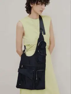 Ameri USEFUL MILITALY SQUARE BAGカーキ - メルカリ