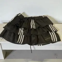 adidasoriginal リメイクスカート　y2k 韓国　ブラックフリル adidasoriginal リメイクスカート y2k 韓国 ブラックフリル