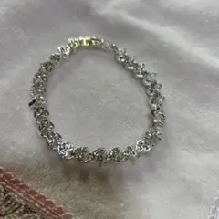 ハートモチーフ ブレスレット シルバーカラー