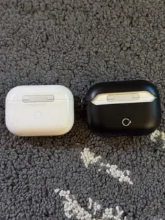 Airpods Pro 2pcs (case only)