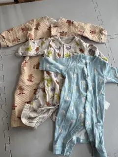 ベビーロンパース3枚セット