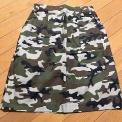 2/5までの最終価格！ saloon スカート