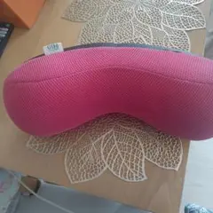 ✨新品未使用 SISPO 姿勢サポートクッション レッド - メルカリ