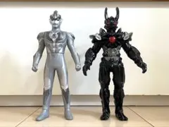 ソフビ ウルトラマン ウルトラ10勇士 ウルトラマンギンガ、ダークルギエル