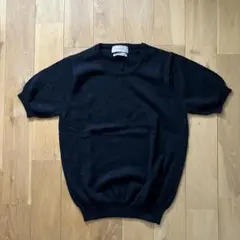 Spick & Spanスピックアンドスパン　半袖ニット　黒　ウール100%のサムネイル
