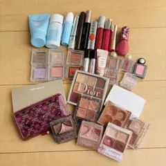 【44132¥→→→5555¥】コスメ35点セット売り