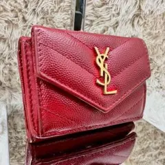 【美品】サンローラン 三つ折財布 レッド Vステッチ キャビアスキン YSL