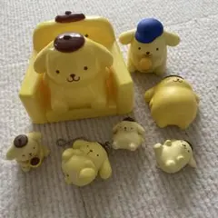 ポムポムプリン　ガチャガチャ　キーホルダー