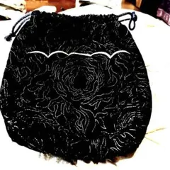手作り 黒の金糸 花模様刺繍巾着ポーチ