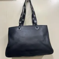 フェラガモ ガンチーニ レザー　トート　ブラック　サルヴァトーレ・フェラガモ