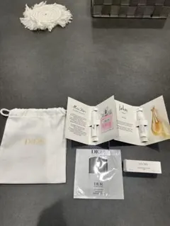 購入したて　巾着付き Dior トライアルセット 香水・スキンケア