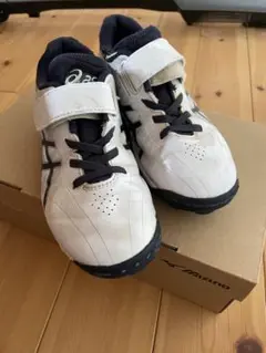 ◼️アシックス　スポーツシューズ スパイク ホワイト/ブラック　21.5cm◼️