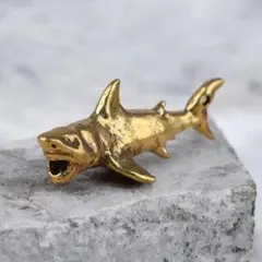 ワニガメ 真鍮製 置物 オブジェ　白銅 ワニガメ 真鍮製 置物 オブジェ 白銅 - メルカリ