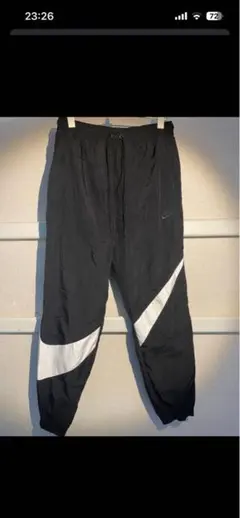 NIKE ナイロンパンツ