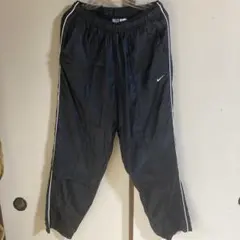 NIKE ナイキ ナイロンパンツ 黒タグ Lサイズのサムネイル