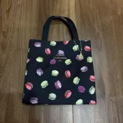 LADUREE マカロン柄 トートバッグのサムネイル
