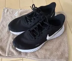 Nike Revolution 5 ナイキ ランニングシューズ 27.5cm