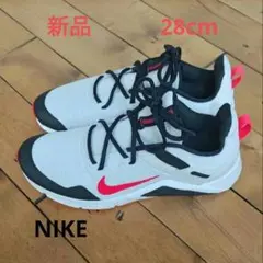 新品 Nike ナイキ スニーカー 28cmのサムネイル