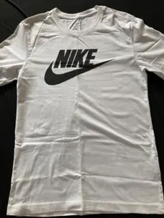 NIKE Tシャツ