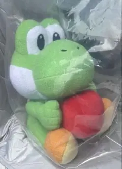 ヨッシーのぬいぐるみwithりんご