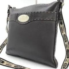 【美品】 フェンディ セレリア ショルダーバッグ レザー ブラック