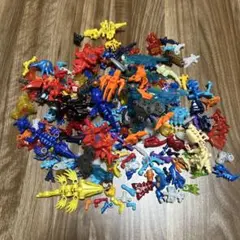 ポケモン 鉛筆キャップ72個＋おまけ10個 - メルカリ
