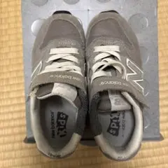 New Balance 574 18センチ　グレー スニーカー