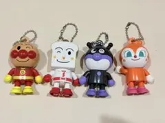 アンパンマン キーホルダー 4種セット ガチャガチャ バイキンマン ドキンちゃん