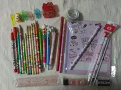 ハローキティ レトロなど新品と使用済み文具セット