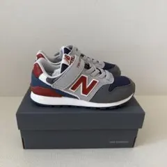 【新品】New Balance YV996MD3 キッズスニーカー 18.0cm