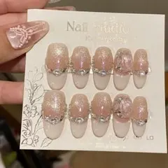 マグネットキラキラ　ピンクホワイトストーン付き　フレンチネイルチップ 10個入り