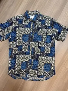 アーバンリサーチ　柄シャツのサムネイル