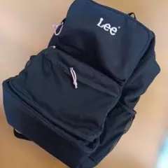 Lee ブラック リュック　 通学用のサムネイル