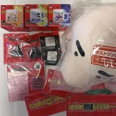 限定品入り】ハローキティ 50周年記念 缶バッジBOX ぬいぐるみ