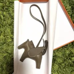 新品未使用品 エルメス ロデオ ペガサス PMチャーム ソーエトゥープK